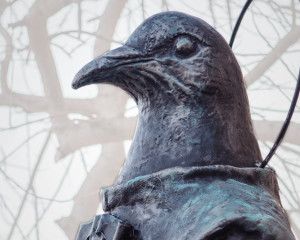 “San Dub” (Pigeon-Priest Melting Statue)